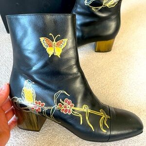 Gorgeous unique Dries Van Noten ankle boots